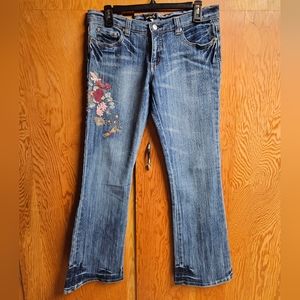 Kaity embroidered jeans, Size 7/8, Excellent condition
